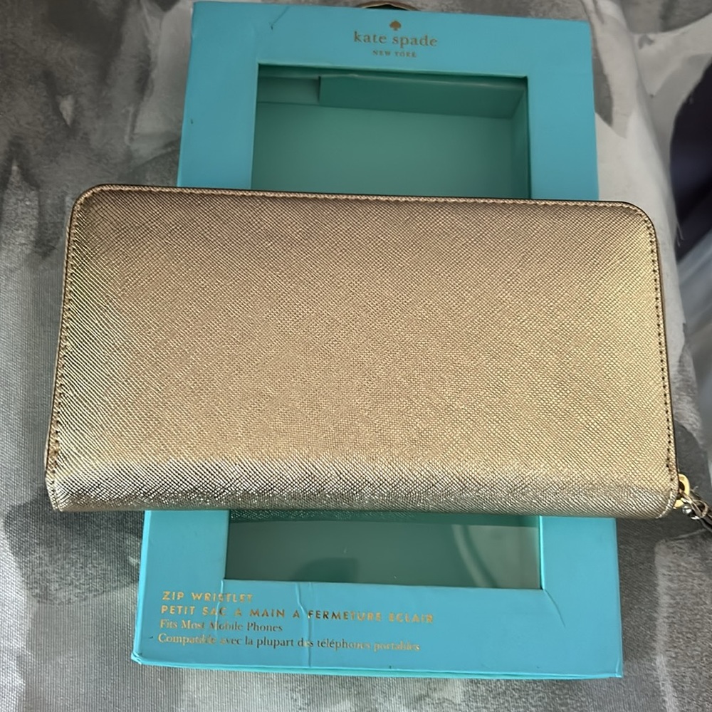 Kate Spade Gold Saffiano Leather Zip Around Wristlet Wallet Storybook Lining NIB - Picture 6 of 16